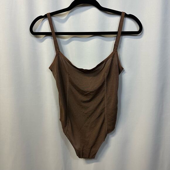 SKIMS Brown Mesh Thong Bodysuit Adjustable Strap Square Neck Small - Picture 1 of 5